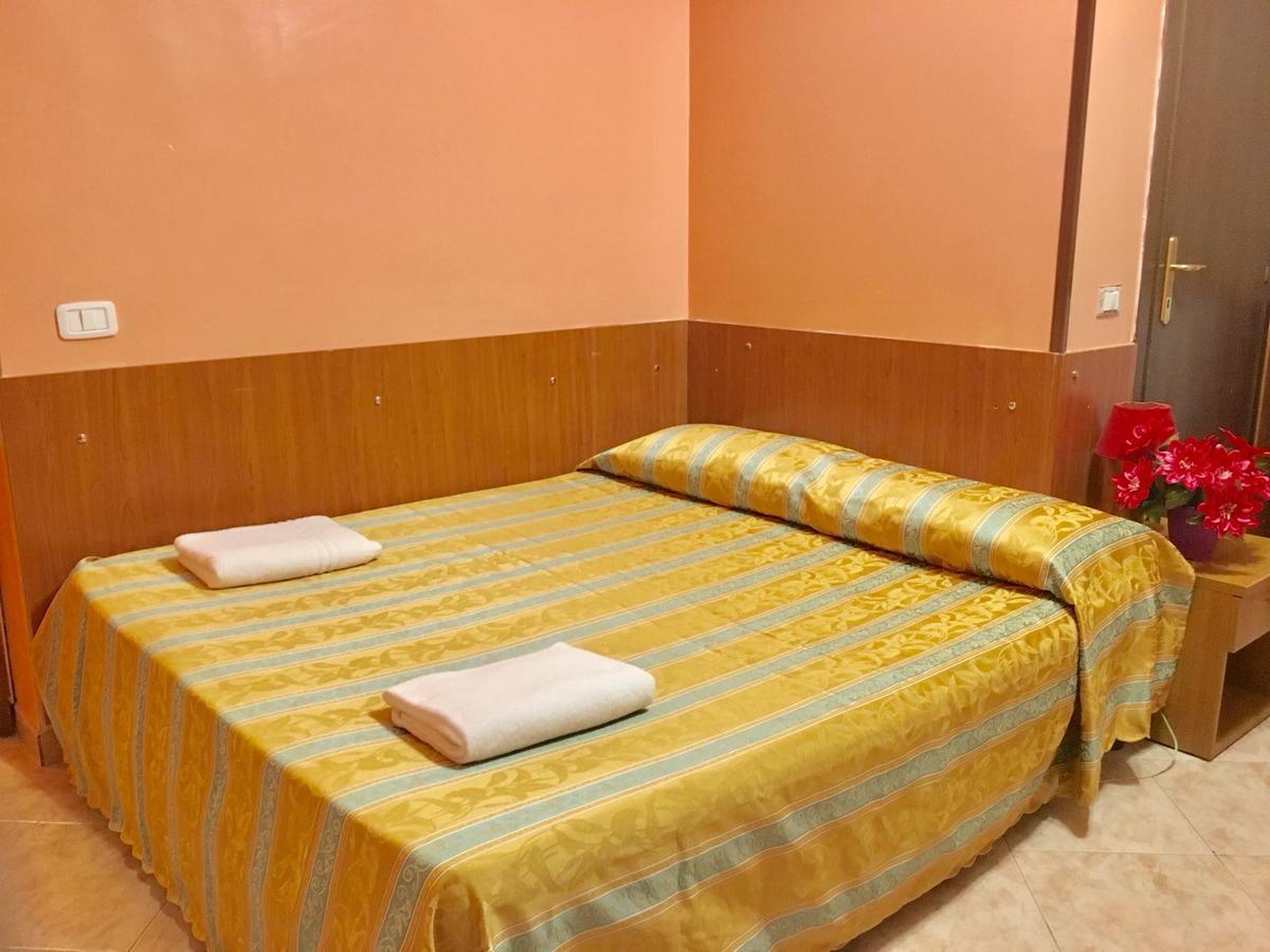 Roma Guest House Экстерьер фото